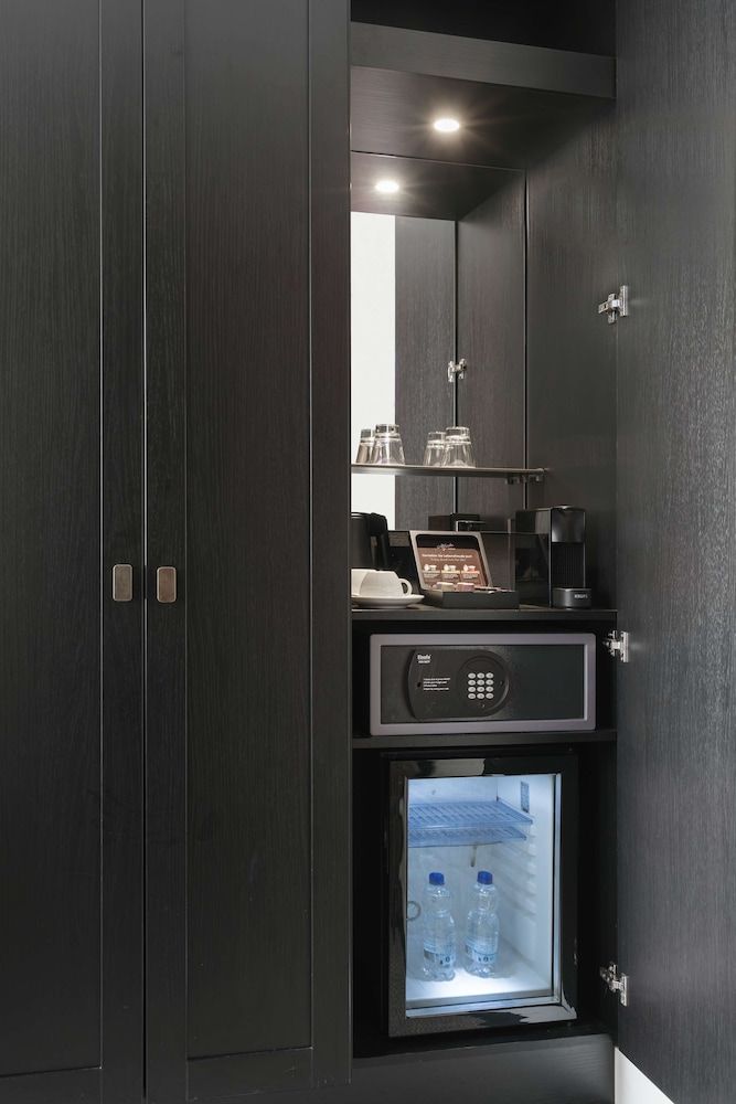 DoubleTree by Hilton Hotel Amsterdam - NDSM Wharf Room, 1 Queen Bed, Non Smoking 44