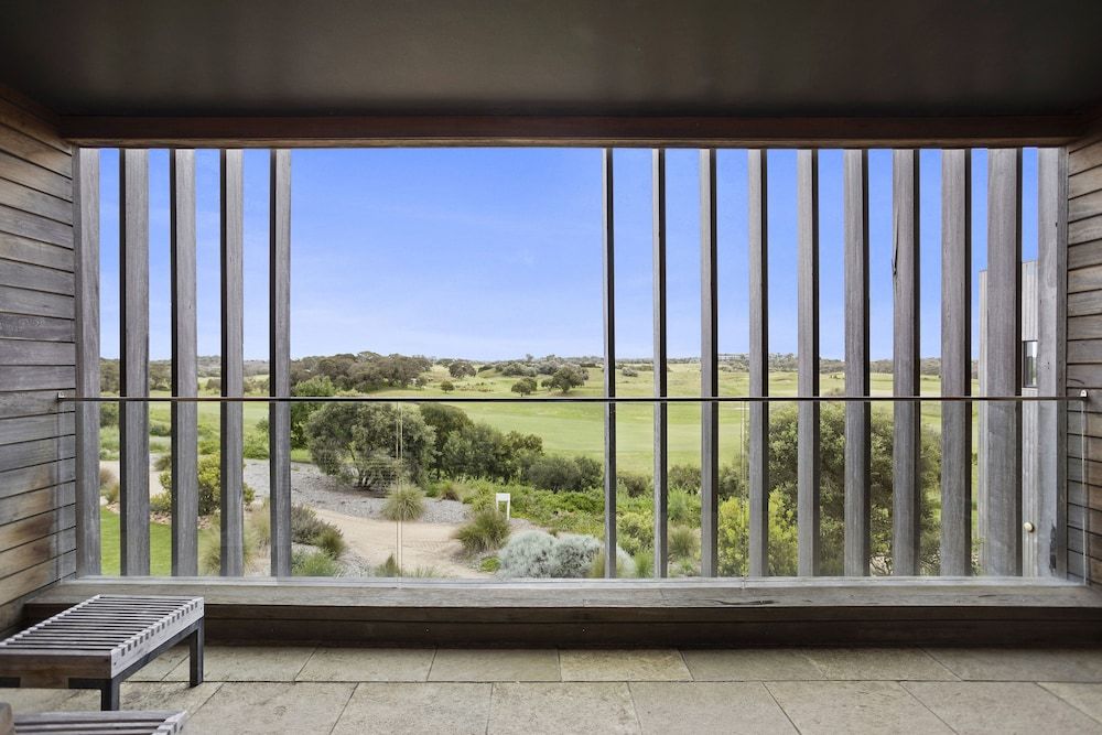 Peppers Moonah Links Resort Open Plan Room 4
