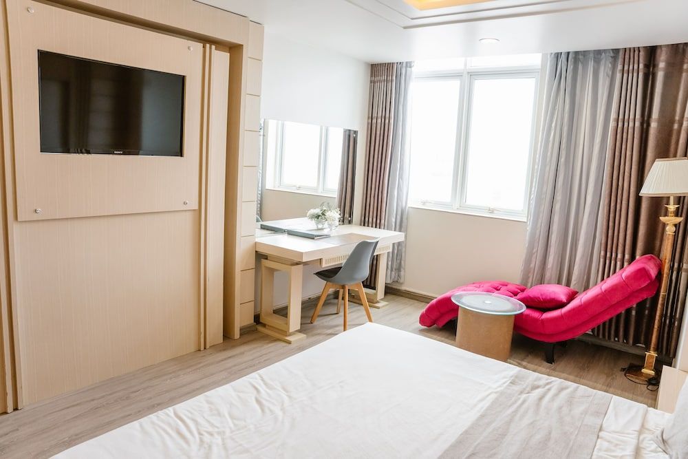 undefined Holiday One Hotel 10