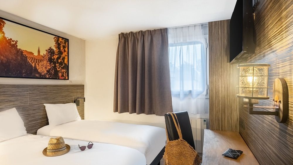 Comfort Twin Room