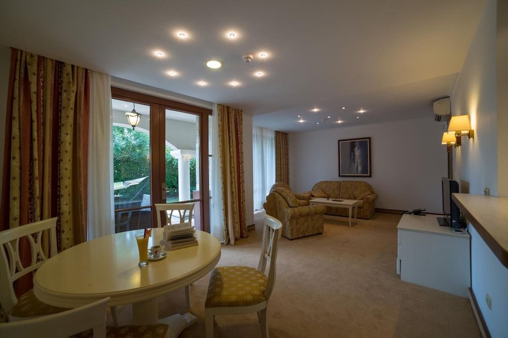 Apartment, 2 Bedrooms (VIP Villa)