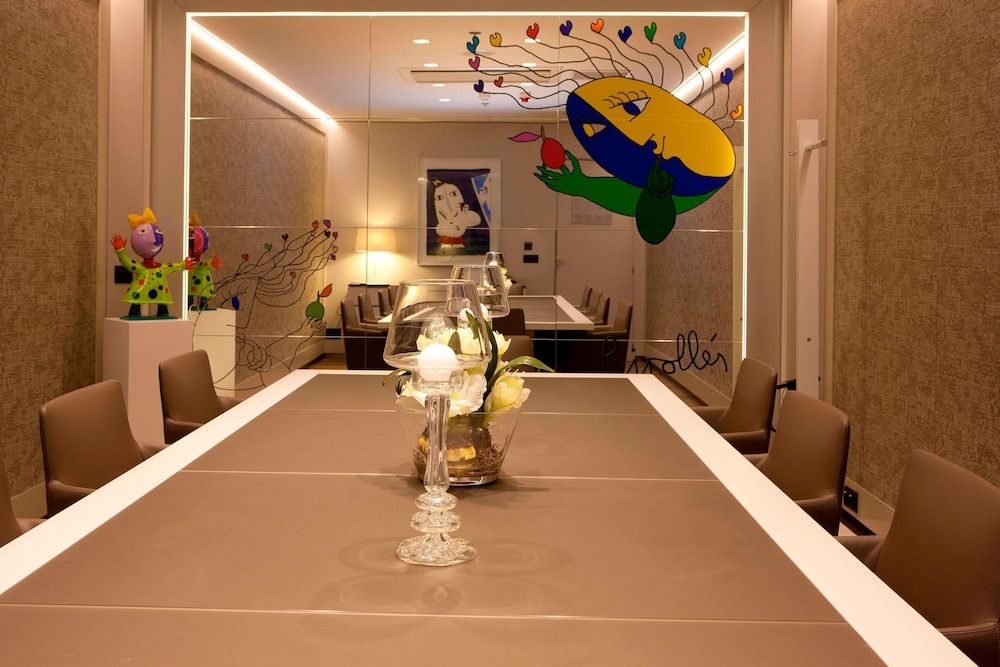 undefined AC Hotel Colón Valencia by Marriott 10