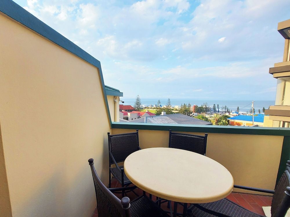 First Group Perna Perna Mossel Bay Apartment, 3 Bedrooms, Non Smoking 7