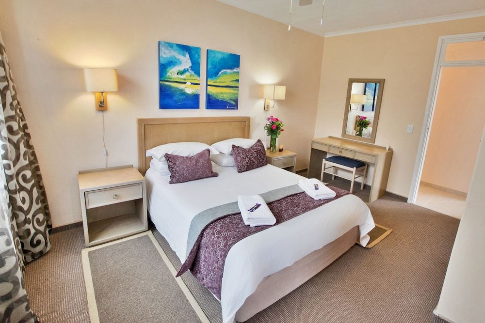 First Group Desert Rose Apartment, 3 Bedrooms, Non Smoking 4