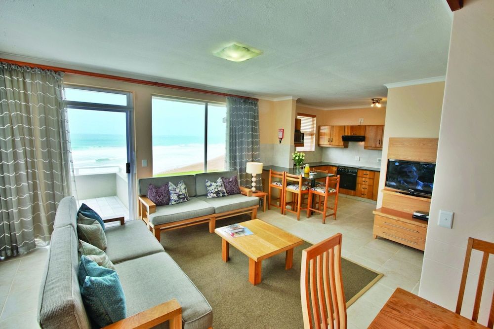 First Group Desert Rose Apartment, 3 Bedrooms, Non Smoking 10