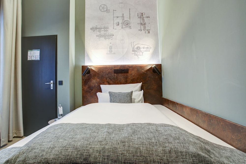 Comfort Single Room