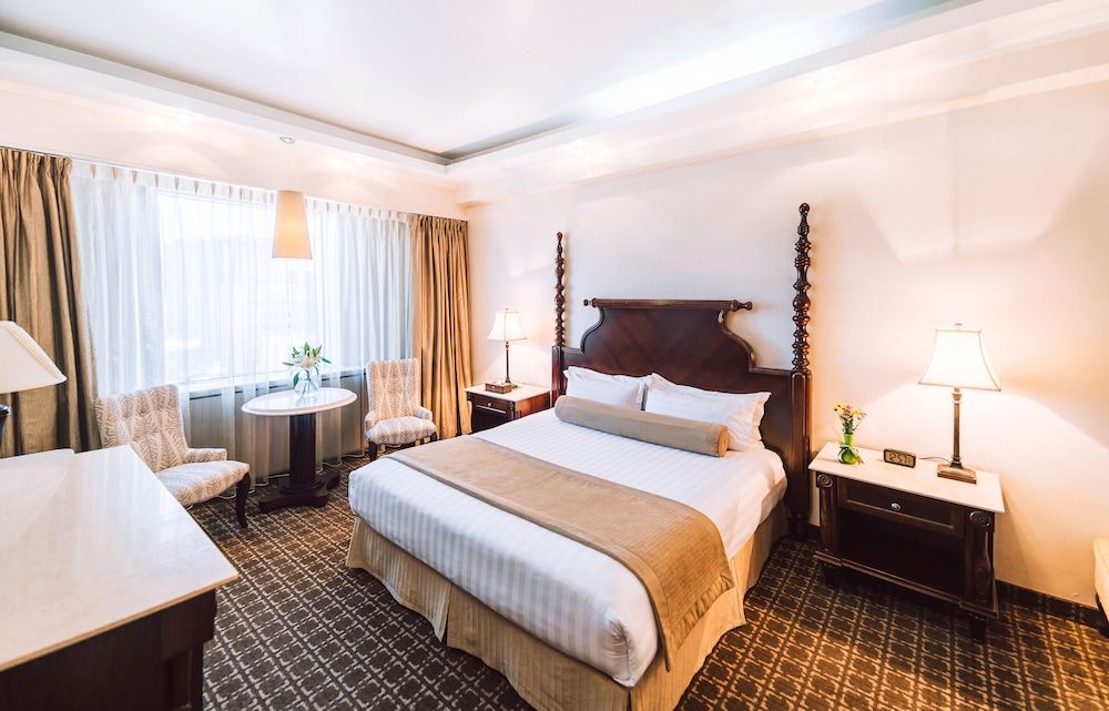 Chinggis Khaan Hotel