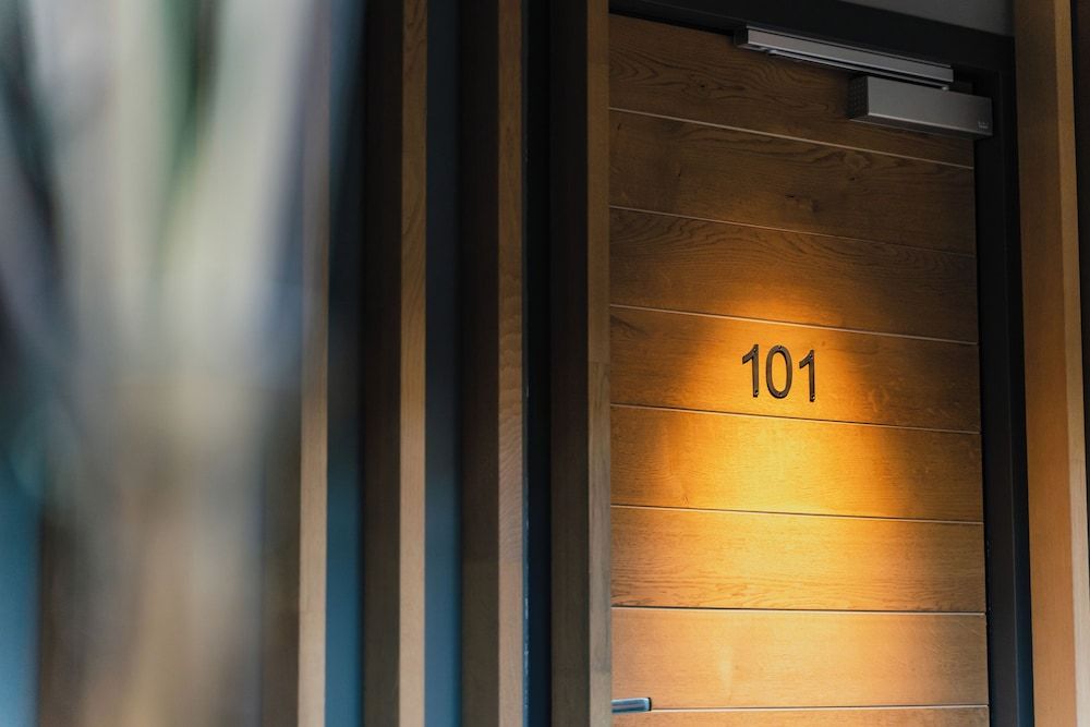 undefined Hotel De Hallen 7