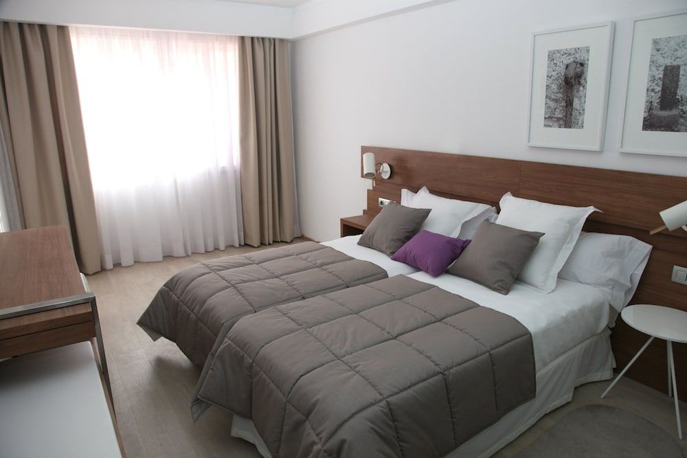 Hotel Gelmírez Double or Twin Room 2