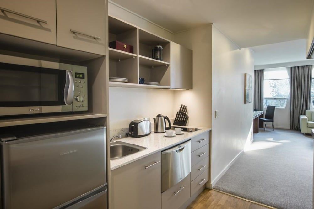 Quest on Lambton Apartment, One Bedroom (Corporate) 4