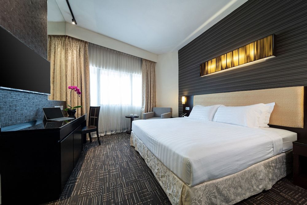 Hotel Royal Queens 