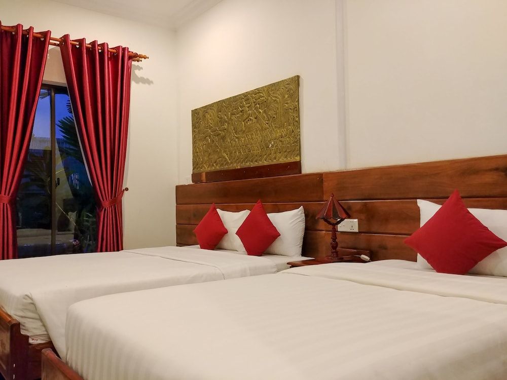 Deluxe Triple Room, 1 Bedroom, Pool View