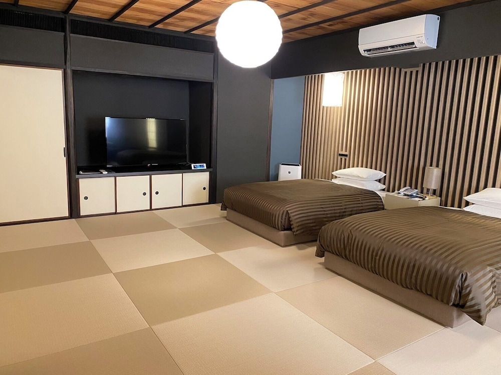 Japanese-Style Quadruple Room, Non-Smoking
