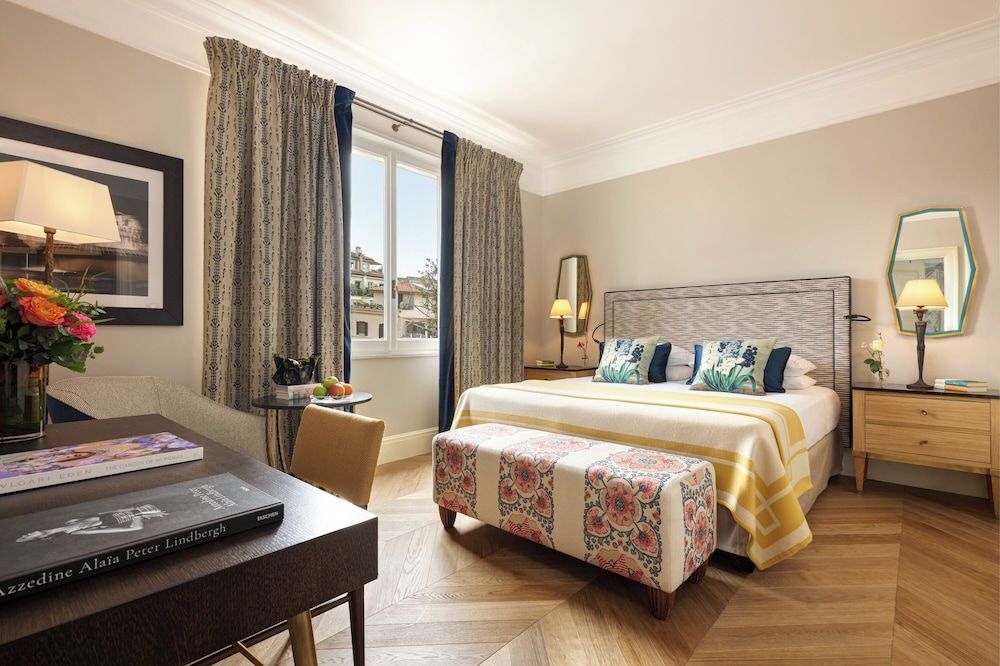 Rocco Forte Hotel De Russie SUPERIOR ROOM