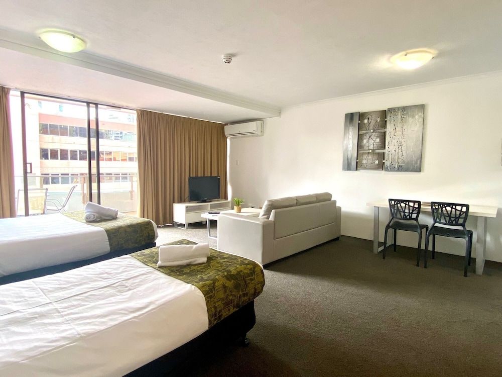 undefined The Astor Apartments 10