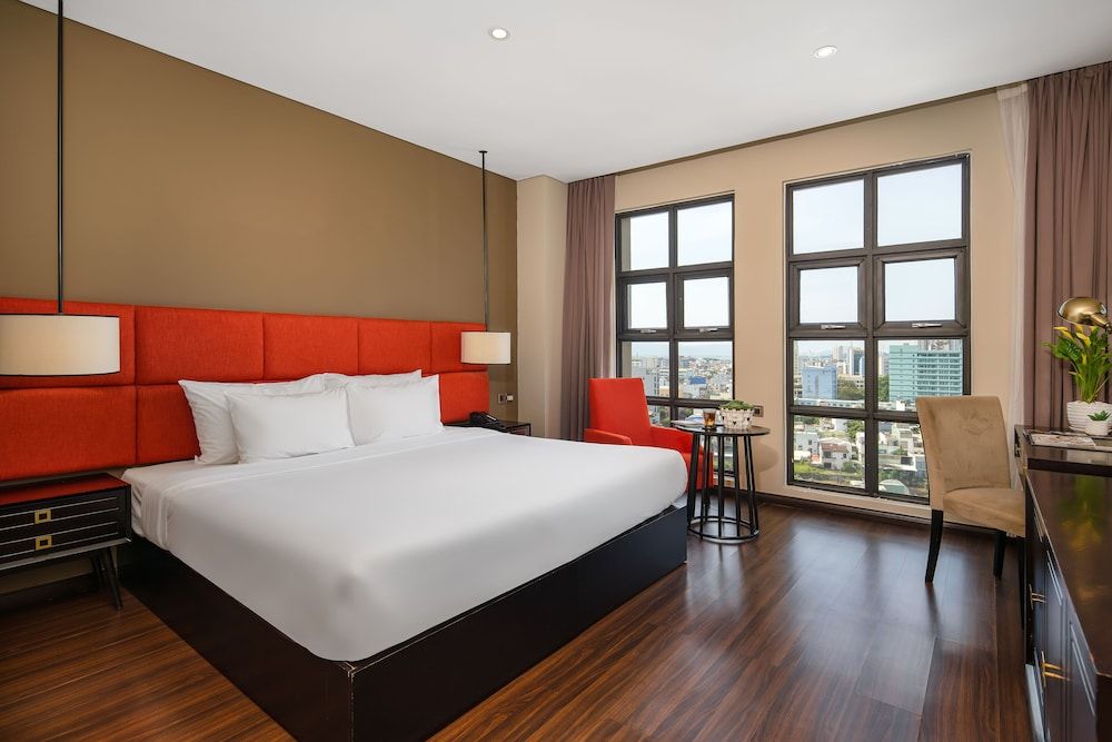 undefined Sanouva Danang Hotel 5