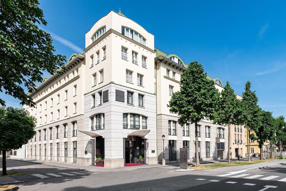 undefined NH Collection Salzburg City 4