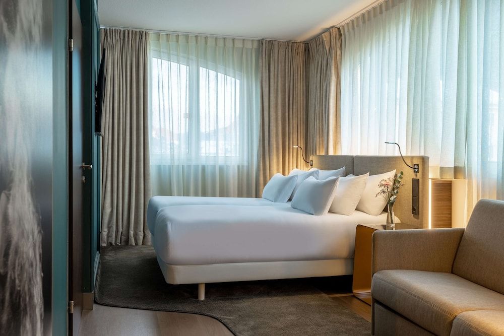 NH Collection Salzburg City Superior Room 7