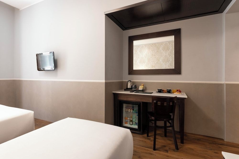 undefined Hotel Virgilio 10