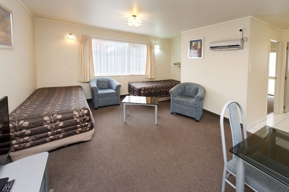 Geneva Motor Lodge Apartment, 1 Bedroom (Spa Bath)