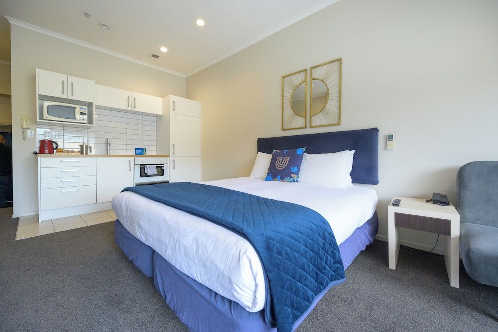 U Residence Hotel, Signature Collection by BW Studio, 1 King Bed 3