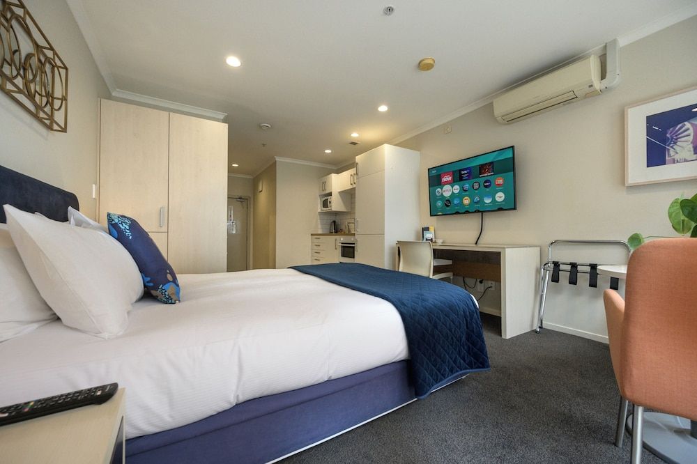 Studio, 1 Queen Bed