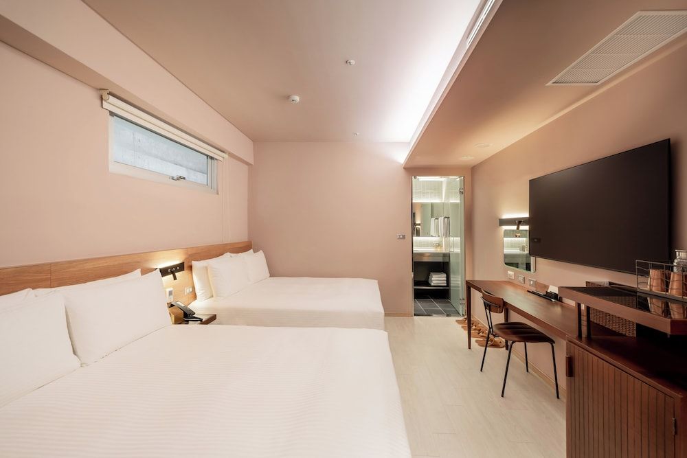 Deluxe Twin Room (For 2 pax, room type is subject to availability)