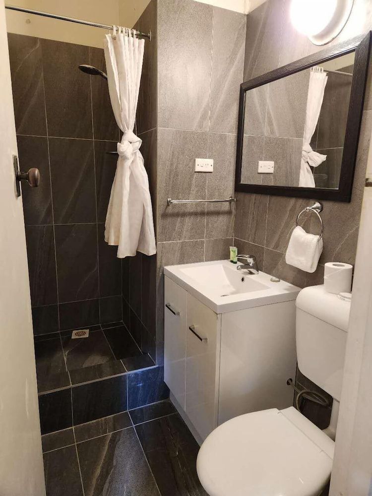 Georgian Court Inn Standard Single Room 3