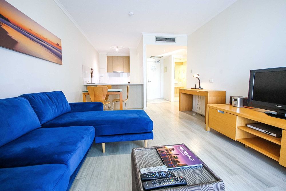 Dockside Brisbane Deluxe Apartment, 1 Bedroom 11