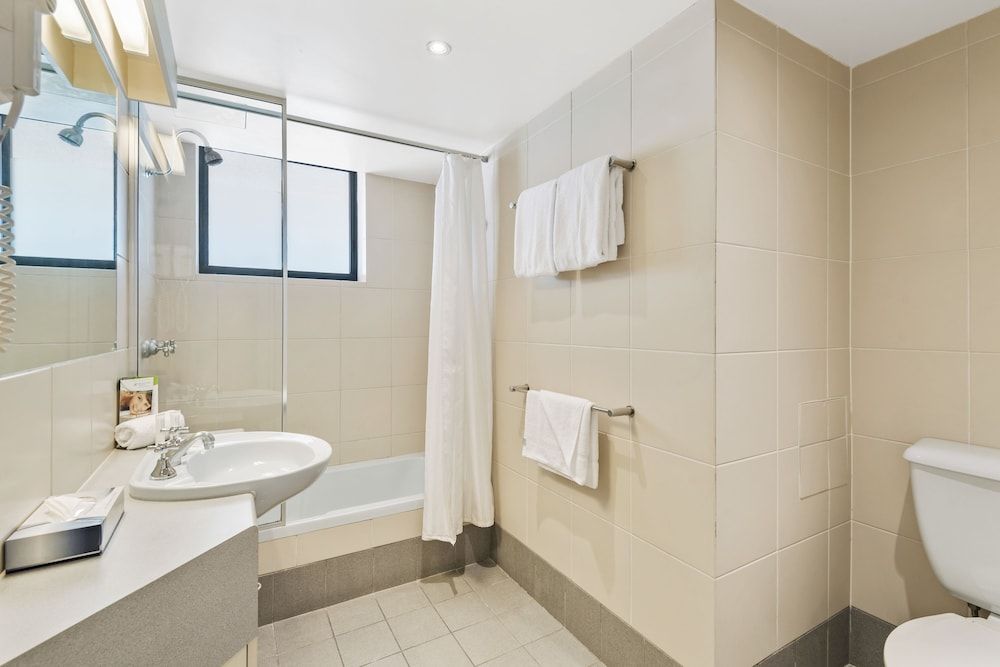 Dockside Brisbane Standard Apartment, 2 Bedrooms 14