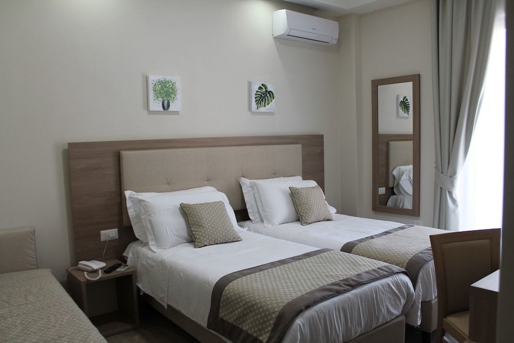 Hotel del Sole Standard Twin Room 3