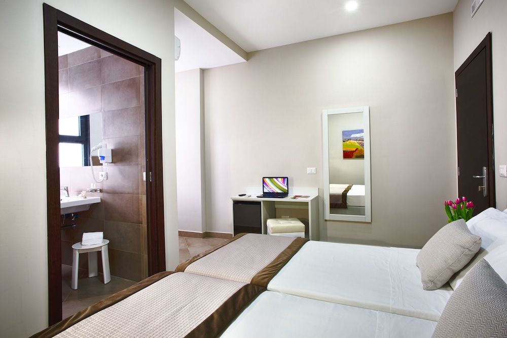 Hotel del Sole Standard Twin Room 7