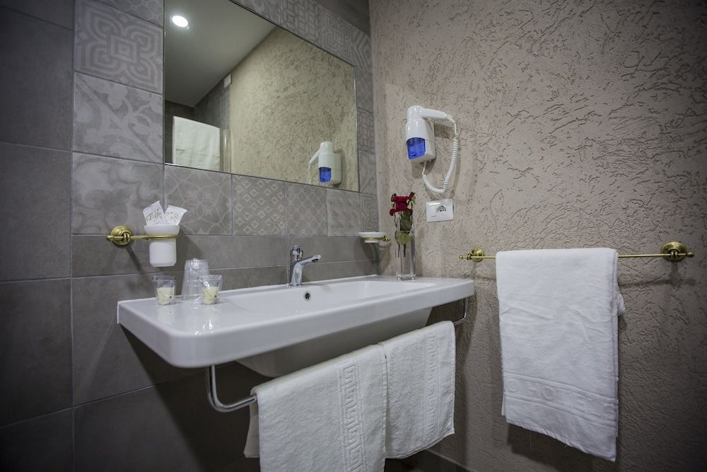 Hotel del Sole Deluxe Suite 6