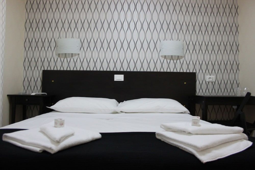 The Place in Rome Double Room, Ensuite