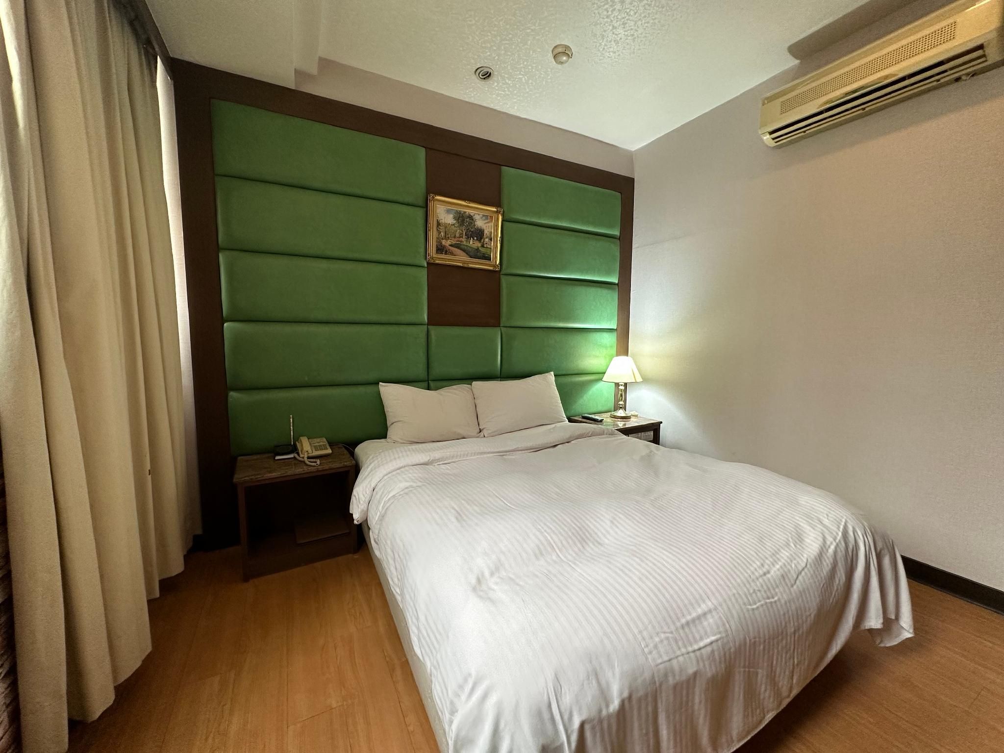 Economic Single Room