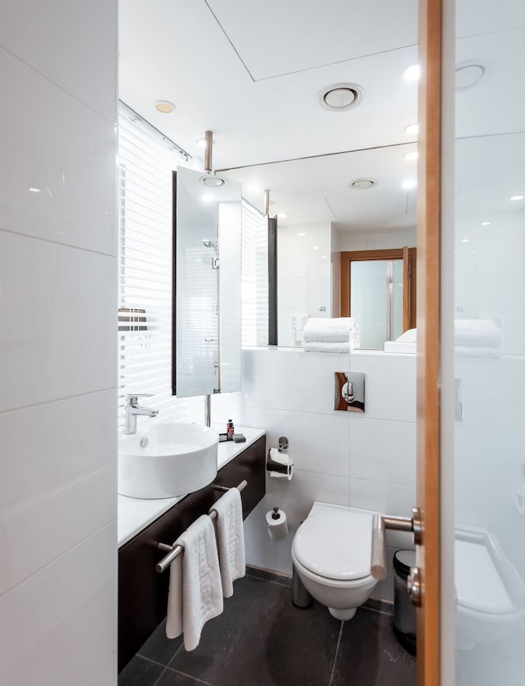 Benjamin Herzliya Business Hotel Deluxe Double or Twin Room, 1 Bedroom, Sea View 10