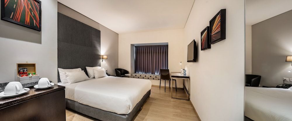 Benjamin Herzliya Business Hotel Superior Room 5