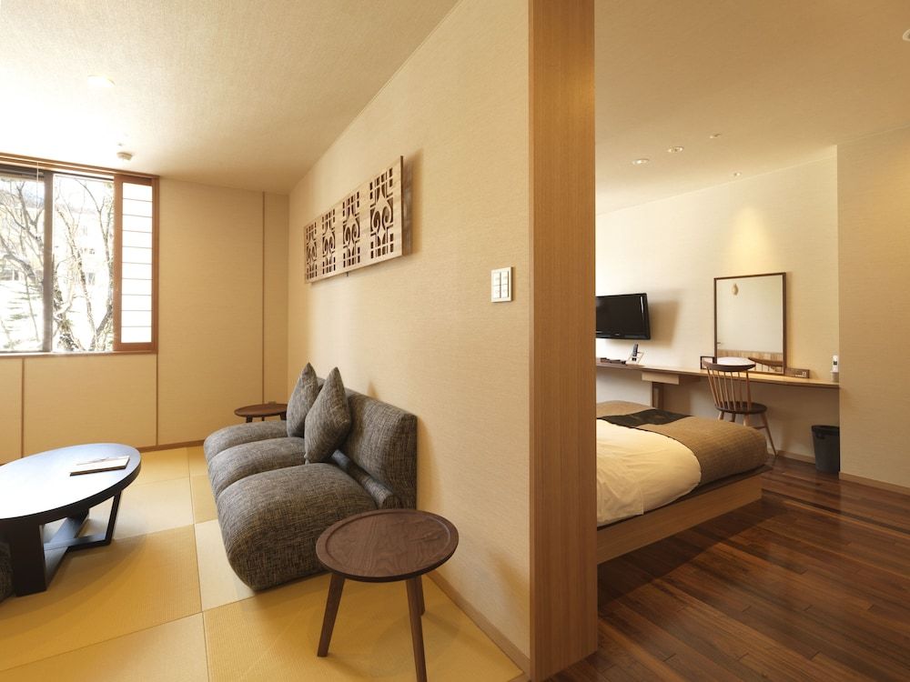 Niseko Konbu Onsen Tsuruga Besso Moku No Sho Japanese & Western Style Room, Non Smoking 2