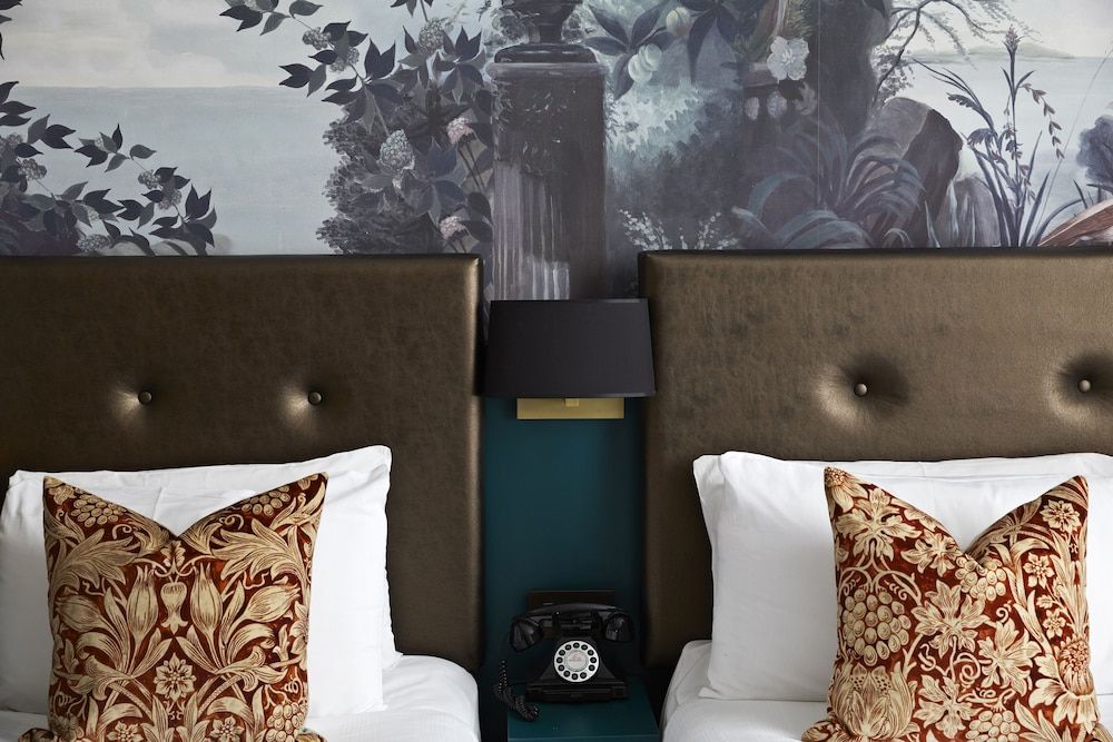 undefined The Portico Hotel 4