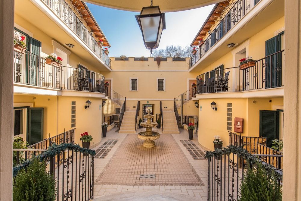 undefined Aurelia Vatican Apartments 9