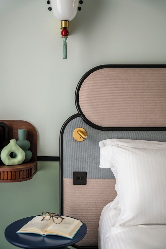 Hotel Faubourg Galant Paris - Handwritten Collection Superior Room, 1 Queen Bed 2