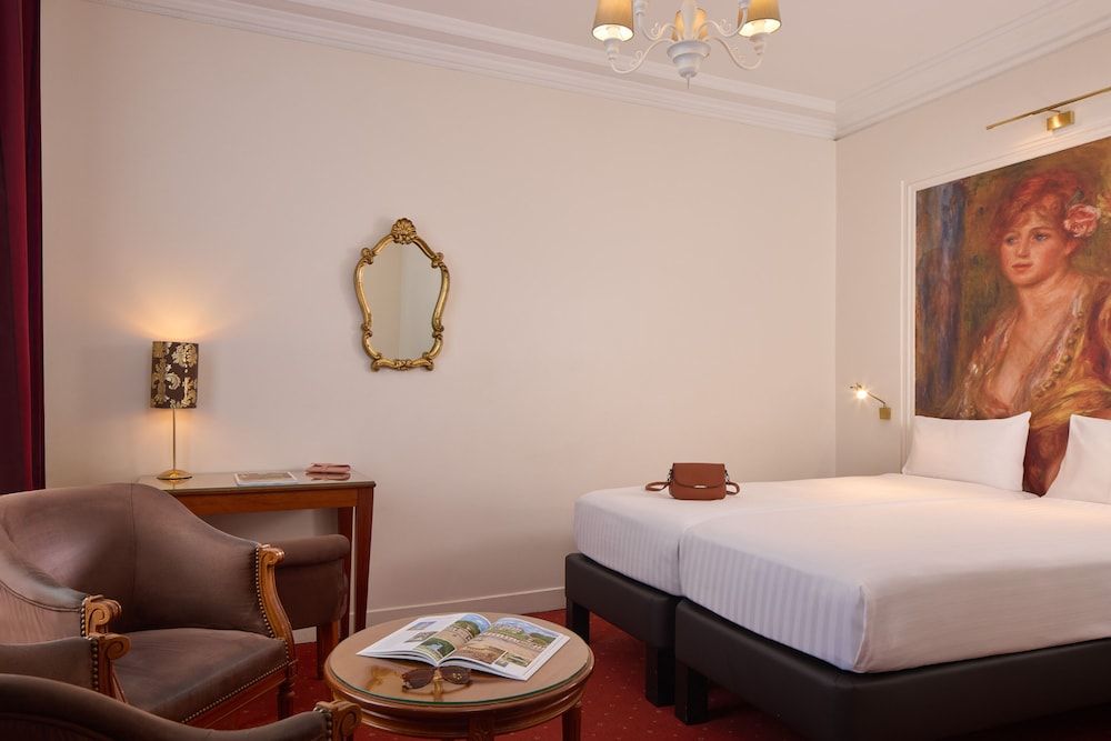 undefined Timhotel Tour Montparnasse 9