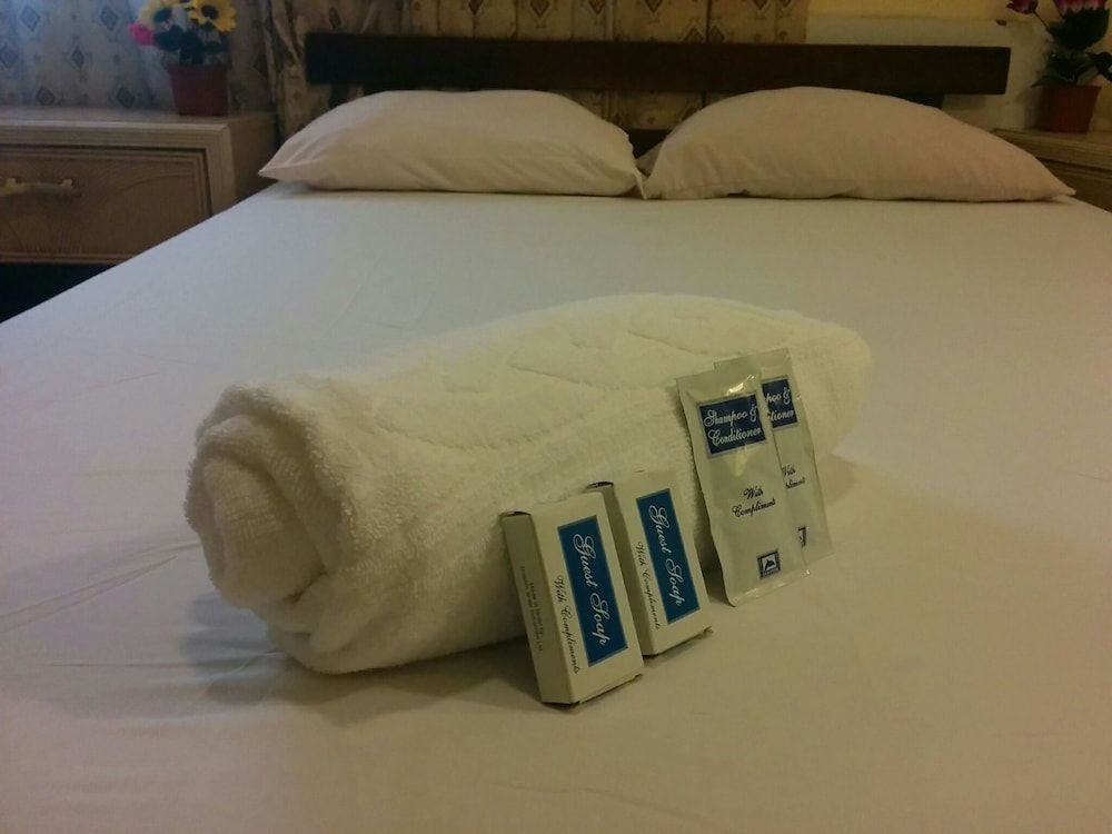 undefined Momo's - Hostel 6