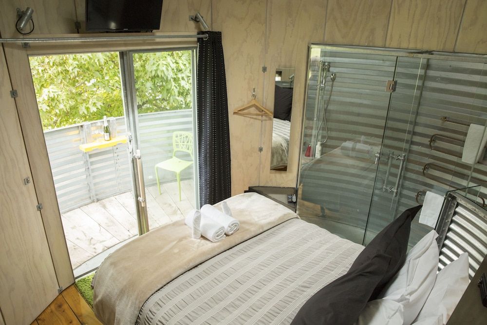 SiloStay Apartment, 1 Queen Bed 5