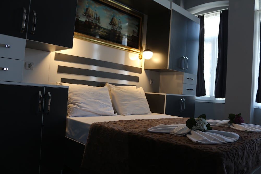 Taksim Green House Hostel Studio, 1 Bedroom 6