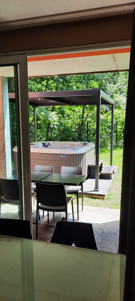 Résidence Les Rives de la Fecht Deluxe Apartment, 1 Bedroom, Hot Tub, Ground Floor 4