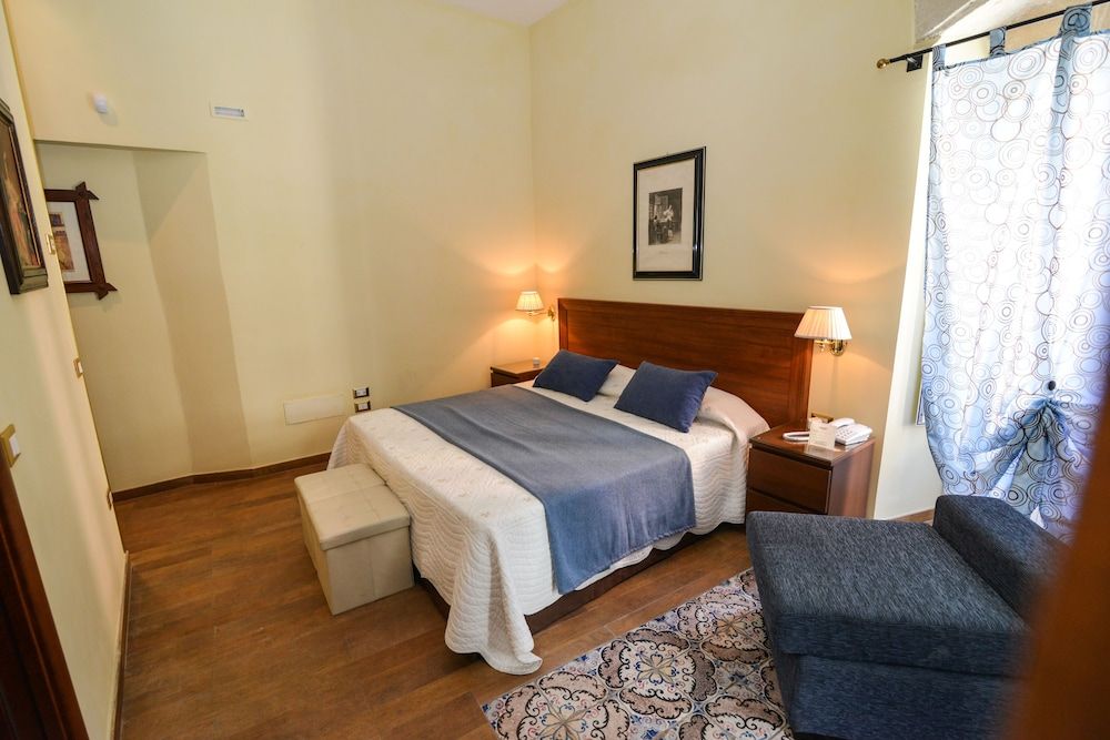 Junior Room