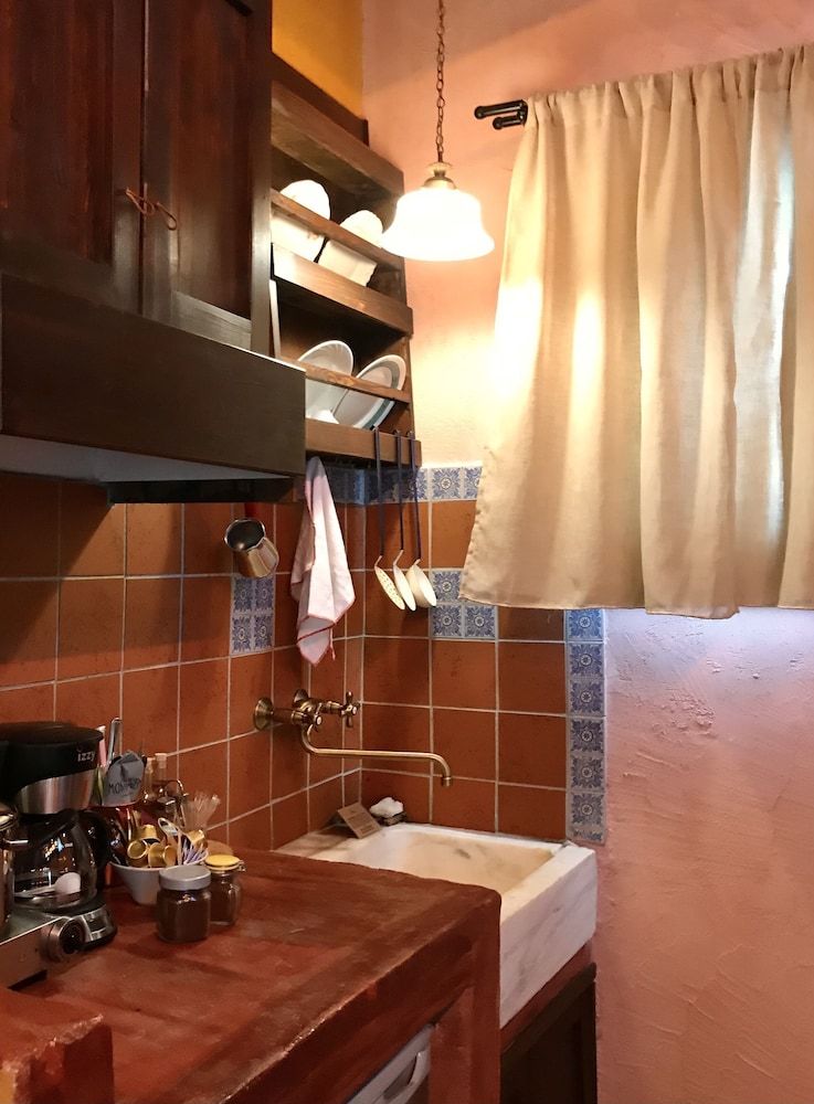 Montanema Handmade Village Duplex 4