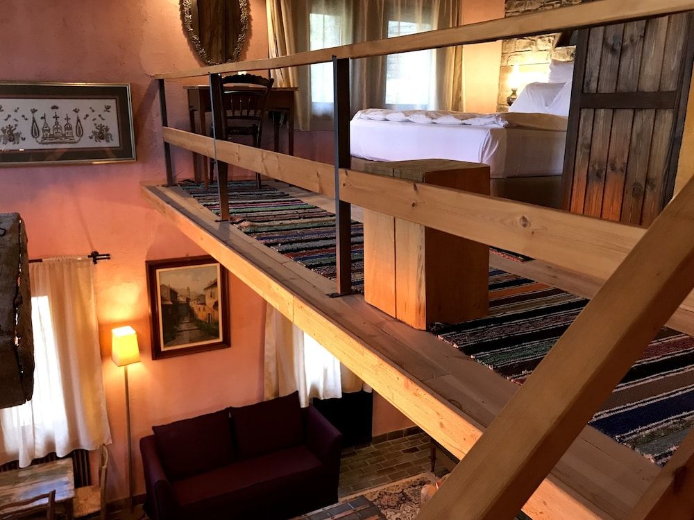 Montanema Handmade Village Duplex 2