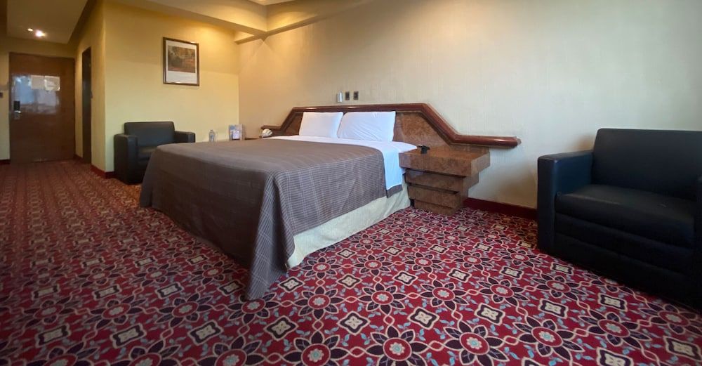 undefined Hotel Escala Central del Norte